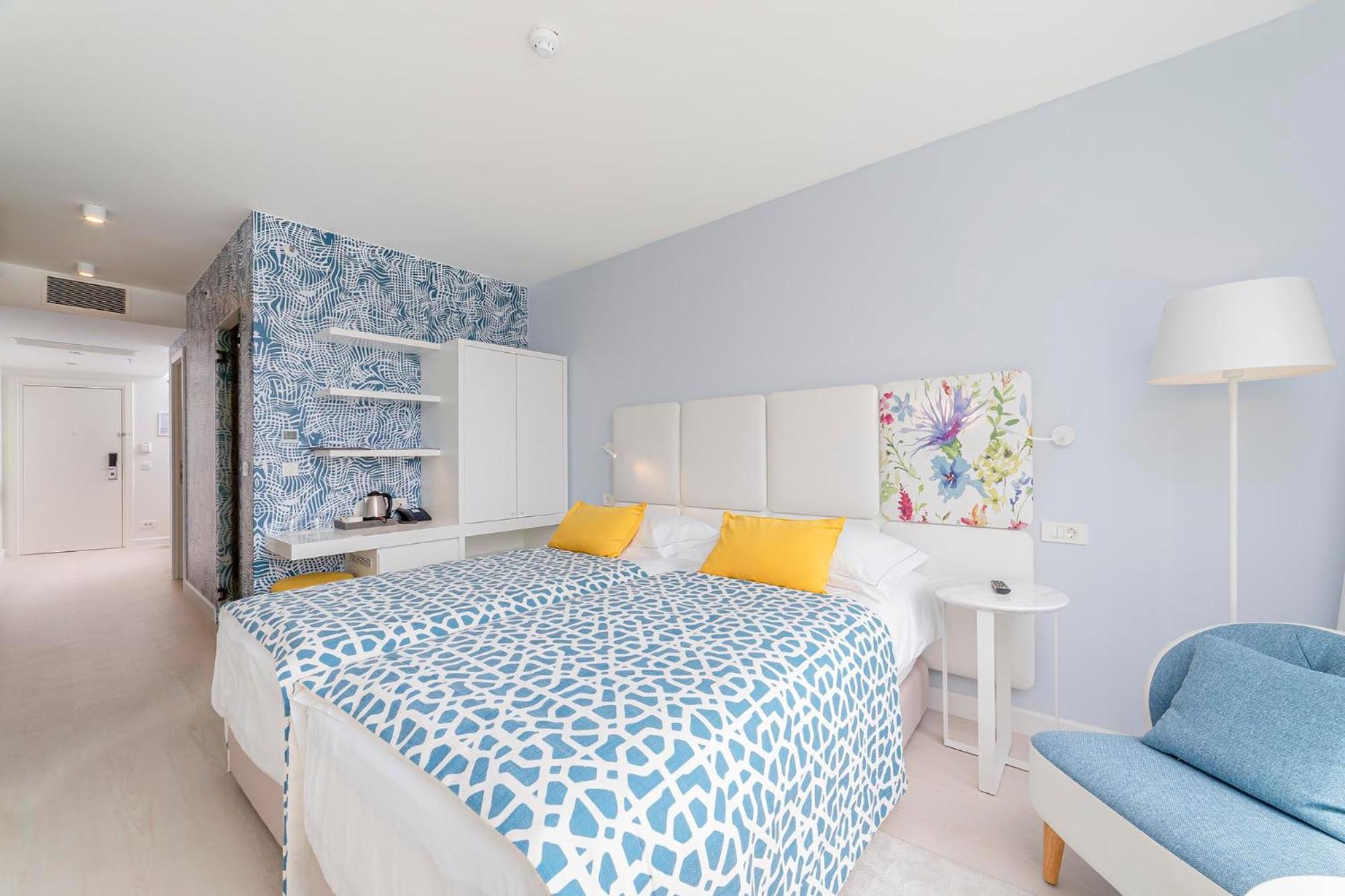 Amadria Park Family Hotel Jakov 希贝尼克 外观 照片